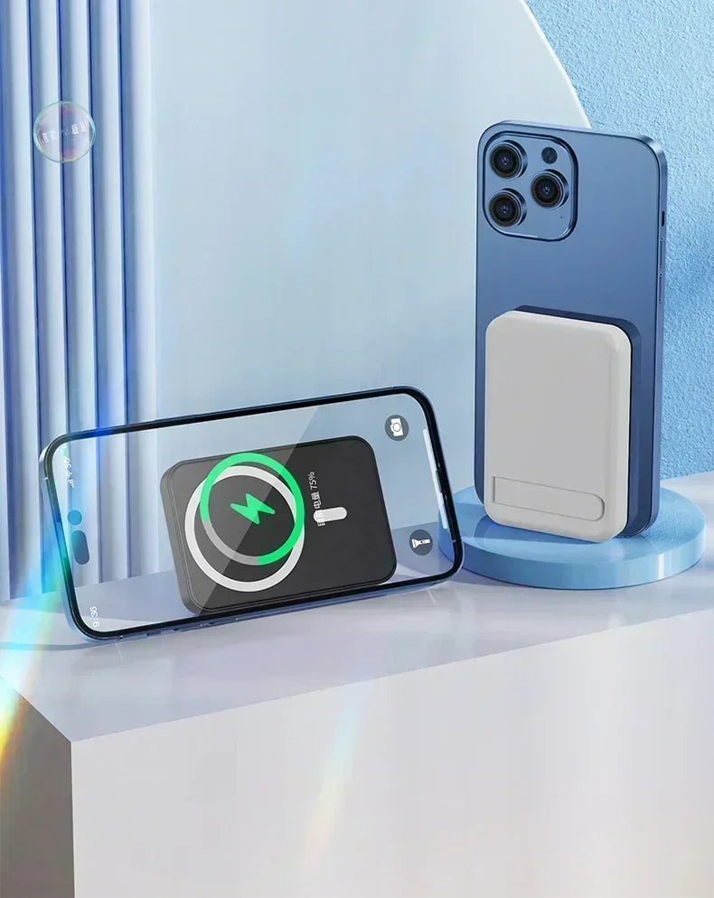 MagFold Pro Magnetic Power Bank
