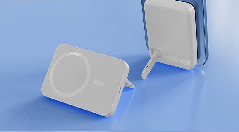 MagFold Pro Magnetic Power Bank